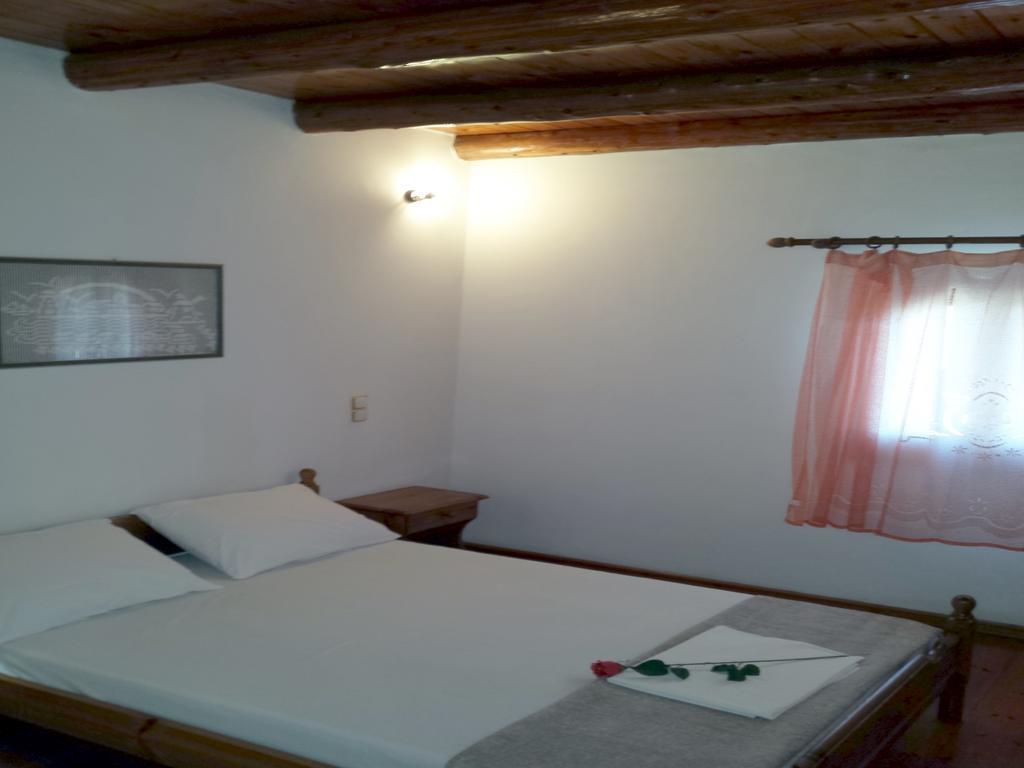 Kastro Villas Μαραθόκαμπος Δωμάτιο φωτογραφία